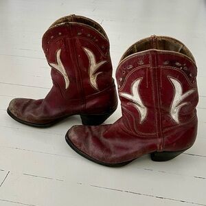 Vintage ACME Women's Burgundy Ankle Cowboy Boots